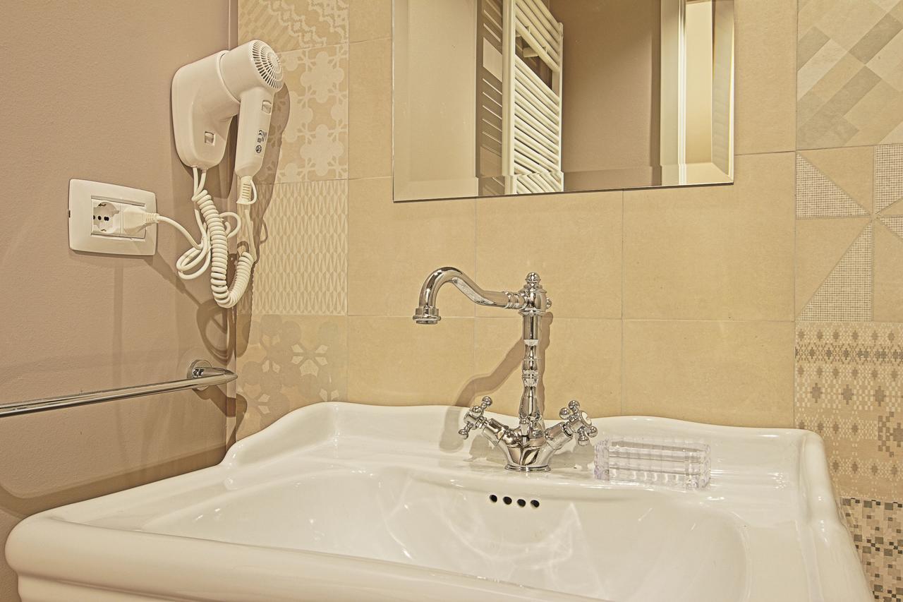 Bergamo Inn Bagian luar foto